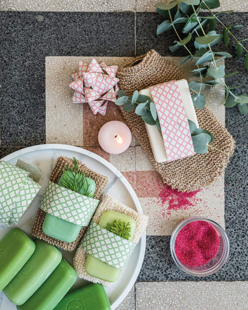 Ribbons in grass paper, completely recycled and eco-sustainable Ribbons in grass paper, completely recycled and eco-sustainable